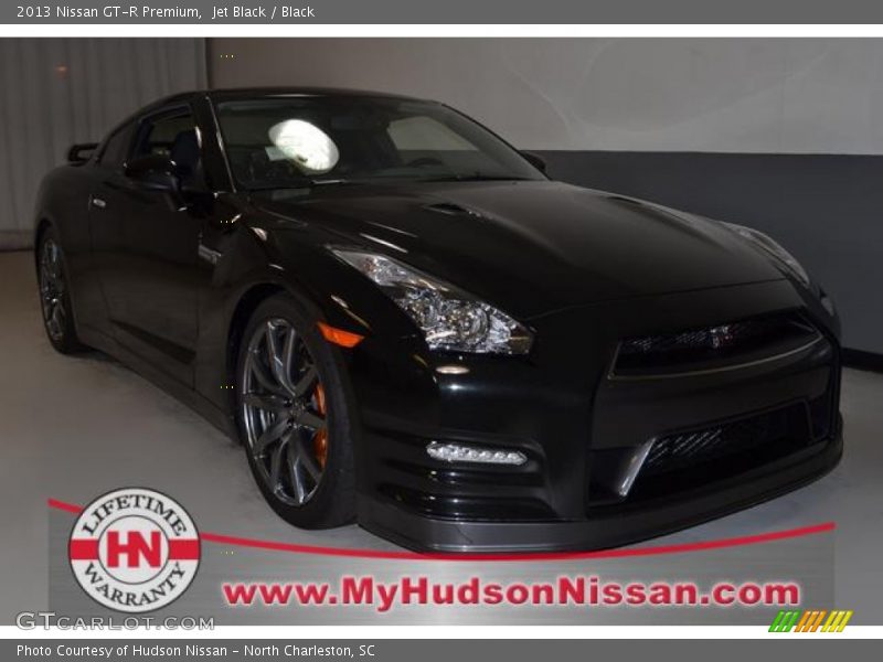 Jet Black / Black 2013 Nissan GT-R Premium