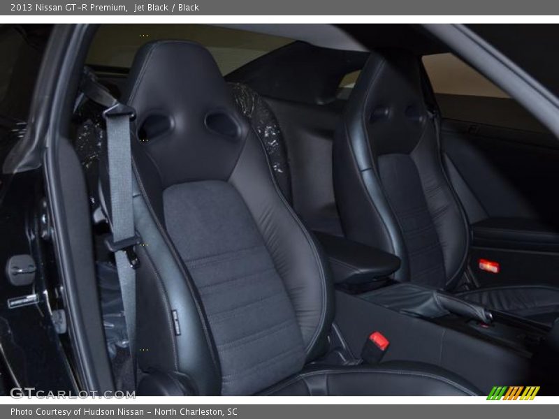 Jet Black / Black 2013 Nissan GT-R Premium