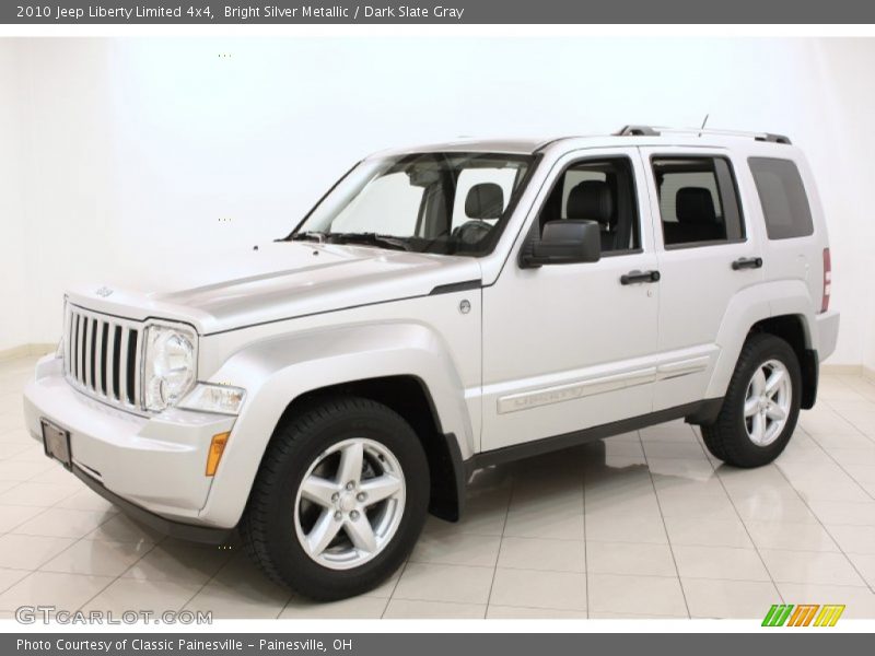 Bright Silver Metallic / Dark Slate Gray 2010 Jeep Liberty Limited 4x4