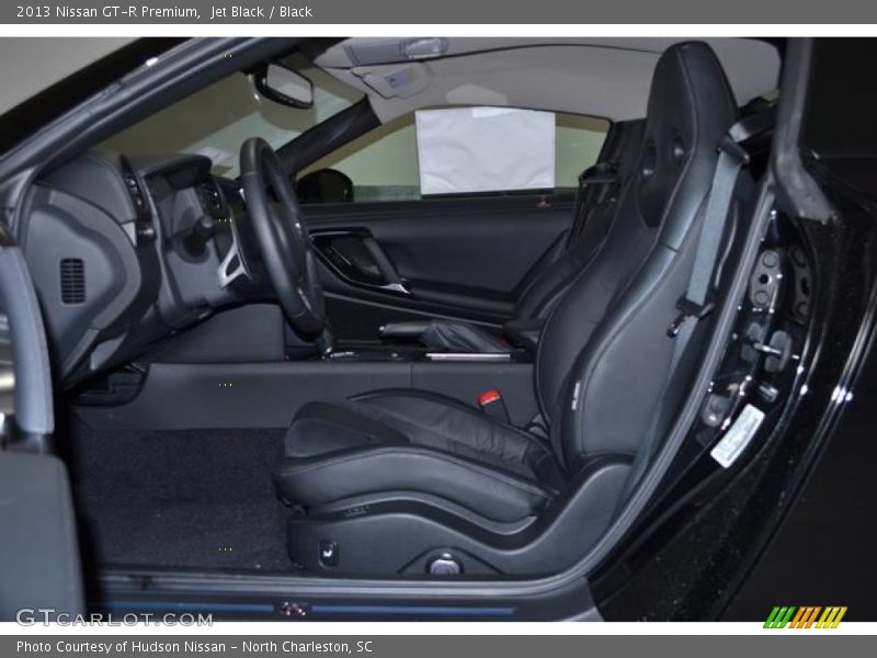 Jet Black / Black 2013 Nissan GT-R Premium