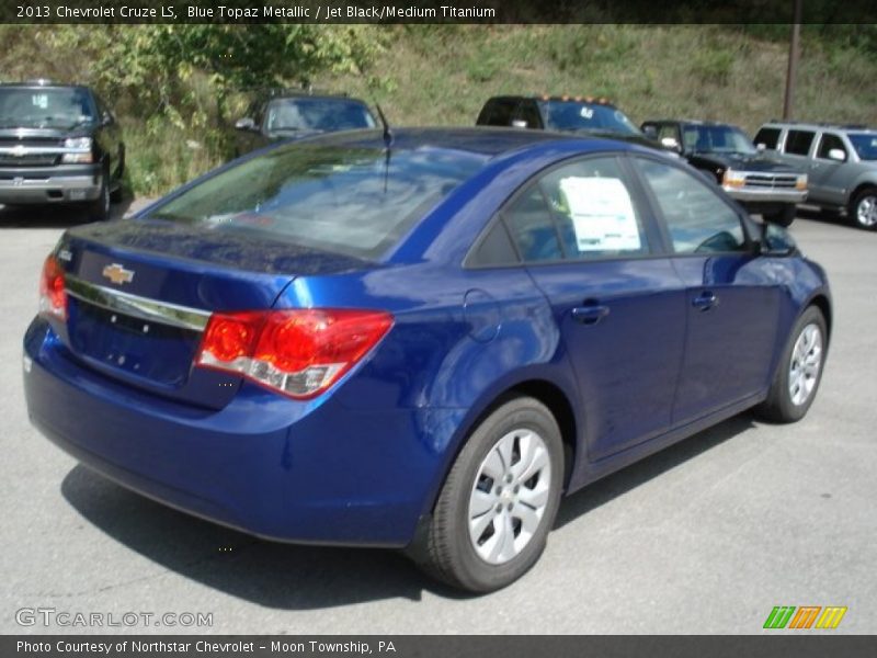 Blue Topaz Metallic / Jet Black/Medium Titanium 2013 Chevrolet Cruze LS