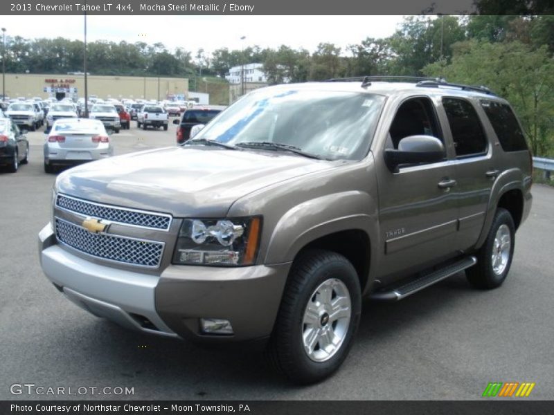 Front 3/4 View of 2013 Tahoe LT 4x4
