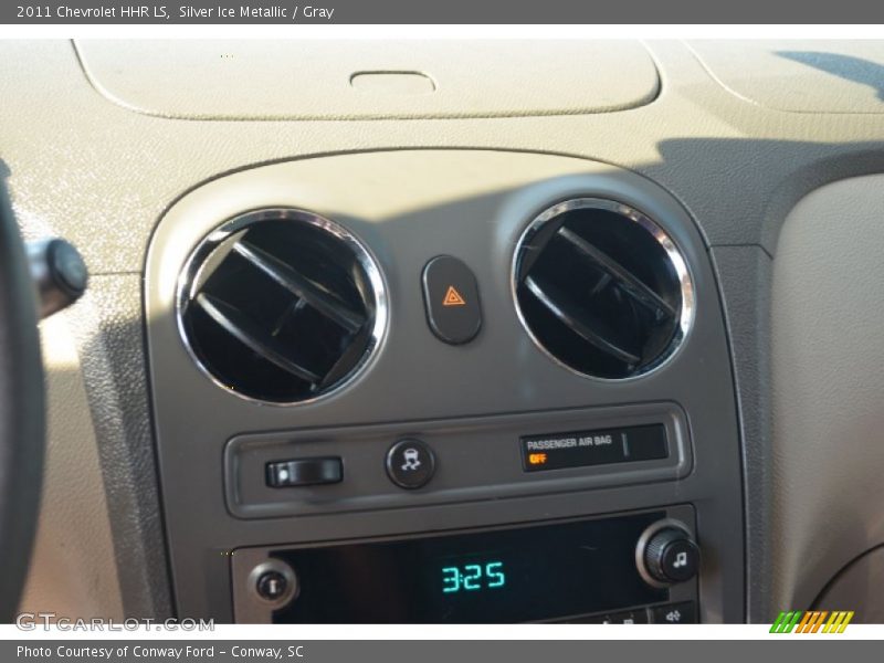 Silver Ice Metallic / Gray 2011 Chevrolet HHR LS