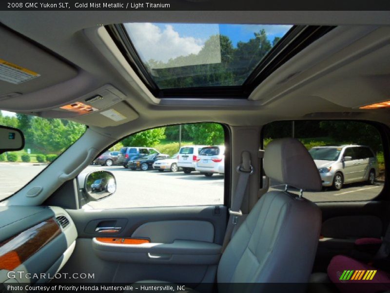 Gold Mist Metallic / Light Titanium 2008 GMC Yukon SLT