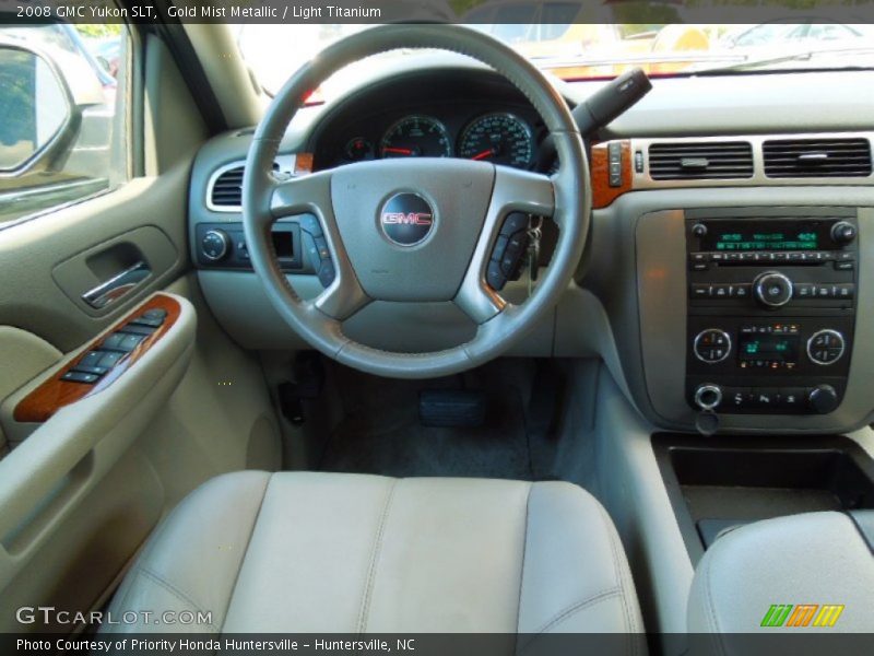 Gold Mist Metallic / Light Titanium 2008 GMC Yukon SLT