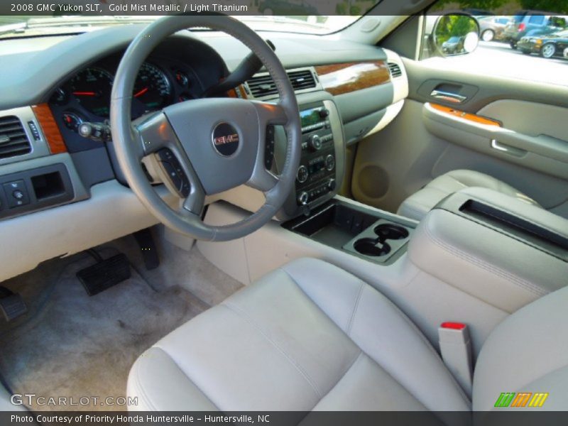 Gold Mist Metallic / Light Titanium 2008 GMC Yukon SLT