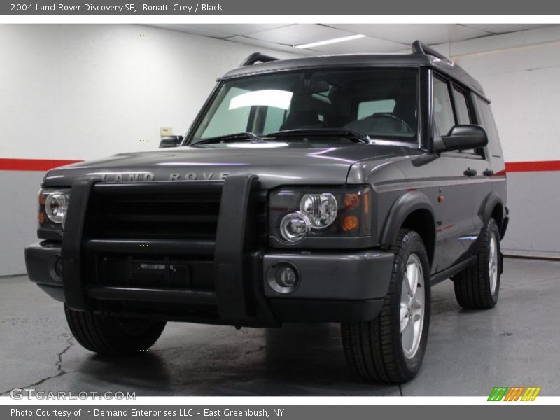 Bonatti Grey / Black 2004 Land Rover Discovery SE