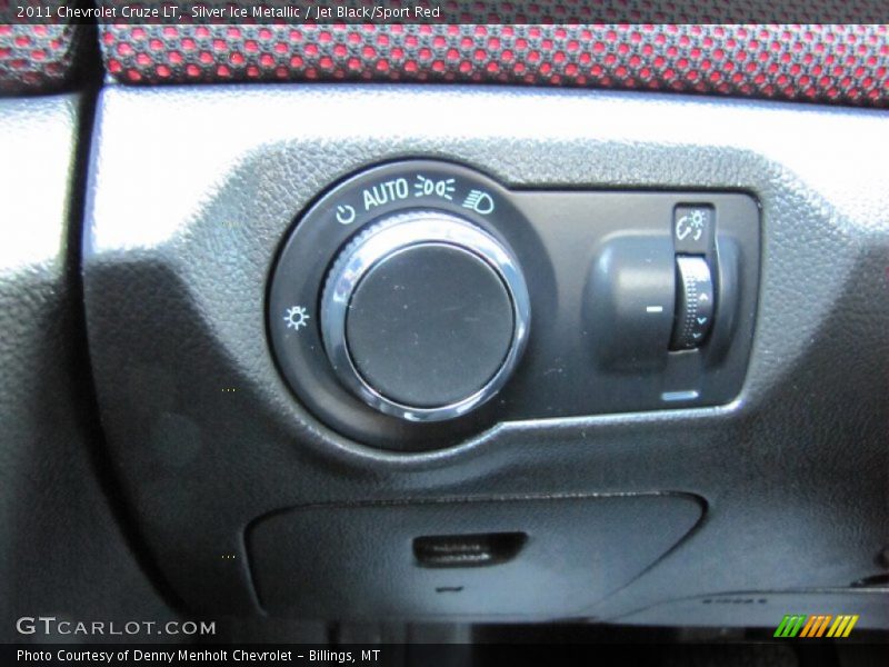 Silver Ice Metallic / Jet Black/Sport Red 2011 Chevrolet Cruze LT