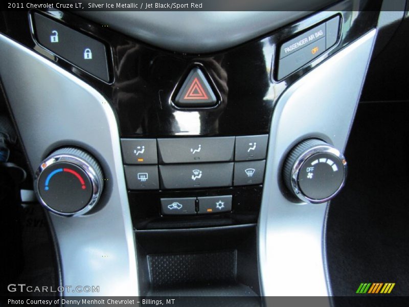 Silver Ice Metallic / Jet Black/Sport Red 2011 Chevrolet Cruze LT