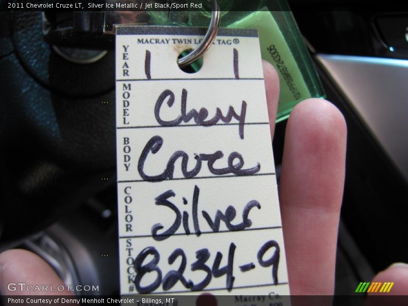 Silver Ice Metallic / Jet Black/Sport Red 2011 Chevrolet Cruze LT