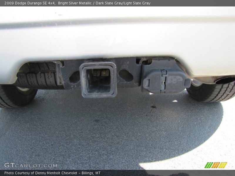 Bright Silver Metallic / Dark Slate Gray/Light Slate Gray 2009 Dodge Durango SE 4x4