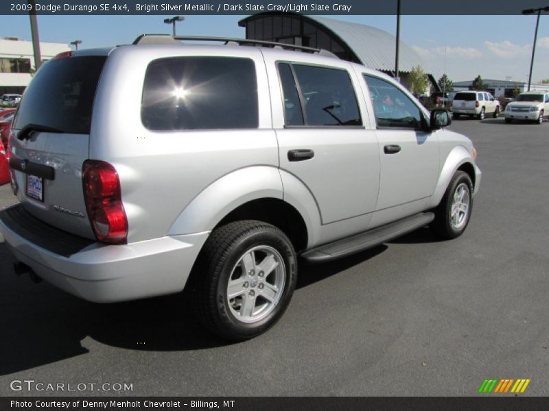 Bright Silver Metallic / Dark Slate Gray/Light Slate Gray 2009 Dodge Durango SE 4x4