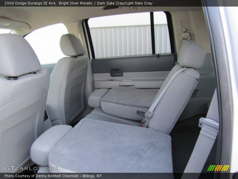 Bright Silver Metallic / Dark Slate Gray/Light Slate Gray 2009 Dodge Durango SE 4x4