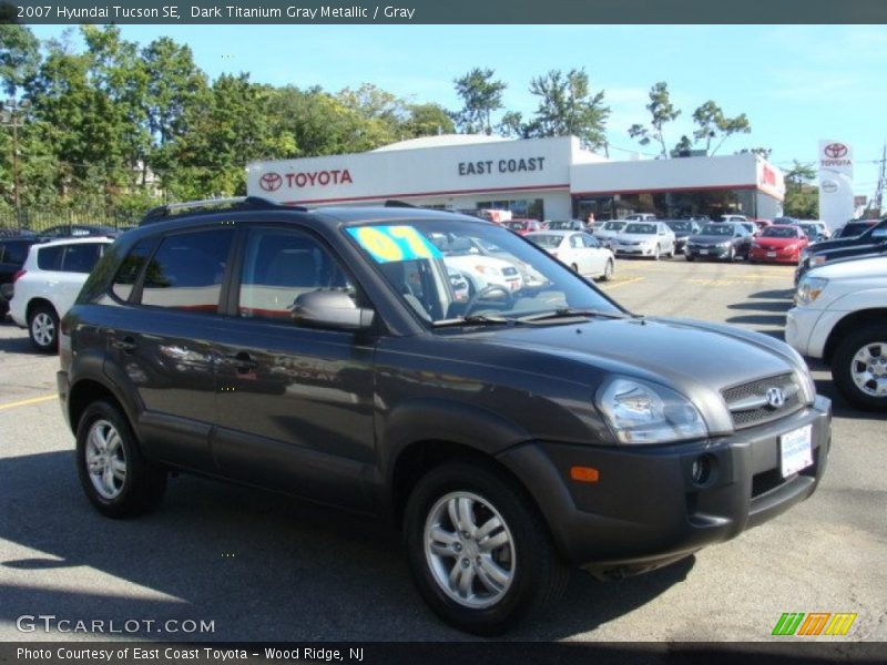 Dark Titanium Gray Metallic / Gray 2007 Hyundai Tucson SE