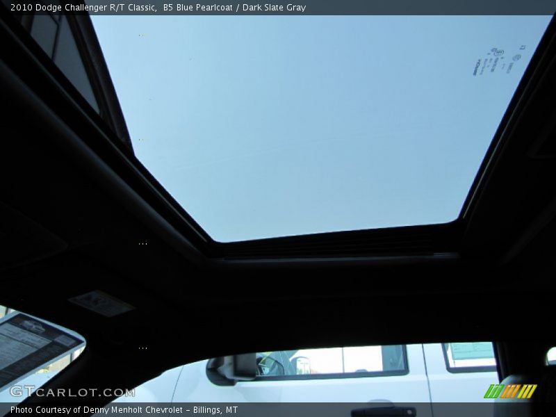 B5 Blue Pearlcoat / Dark Slate Gray 2010 Dodge Challenger R/T Classic