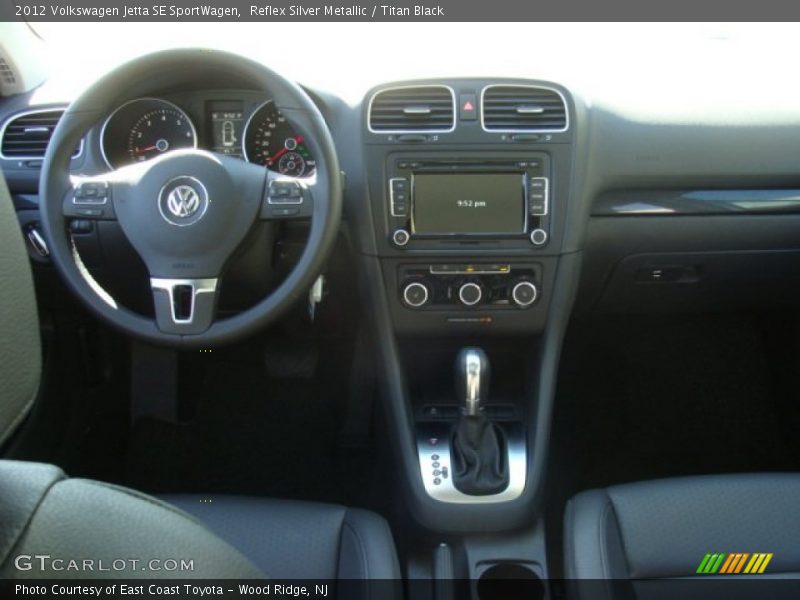 Reflex Silver Metallic / Titan Black 2012 Volkswagen Jetta SE SportWagen