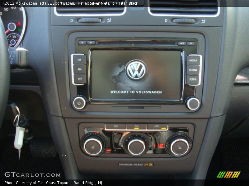 Reflex Silver Metallic / Titan Black 2012 Volkswagen Jetta SE SportWagen