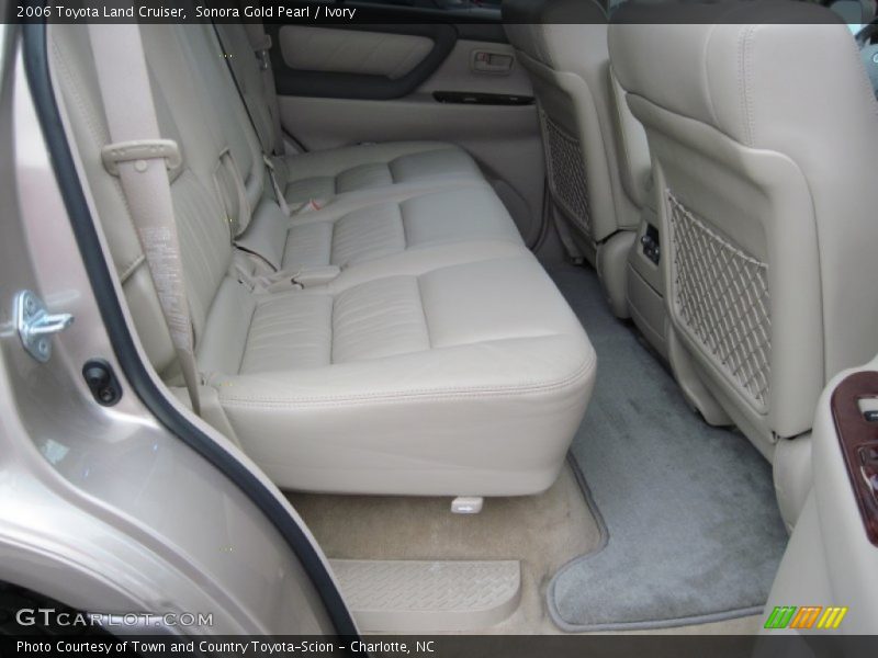 Sonora Gold Pearl / Ivory 2006 Toyota Land Cruiser