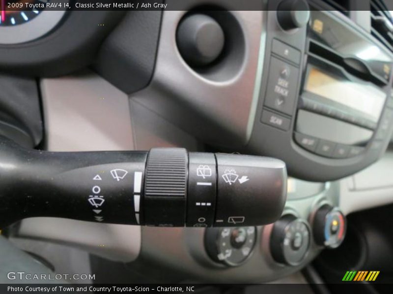Classic Silver Metallic / Ash Gray 2009 Toyota RAV4 I4