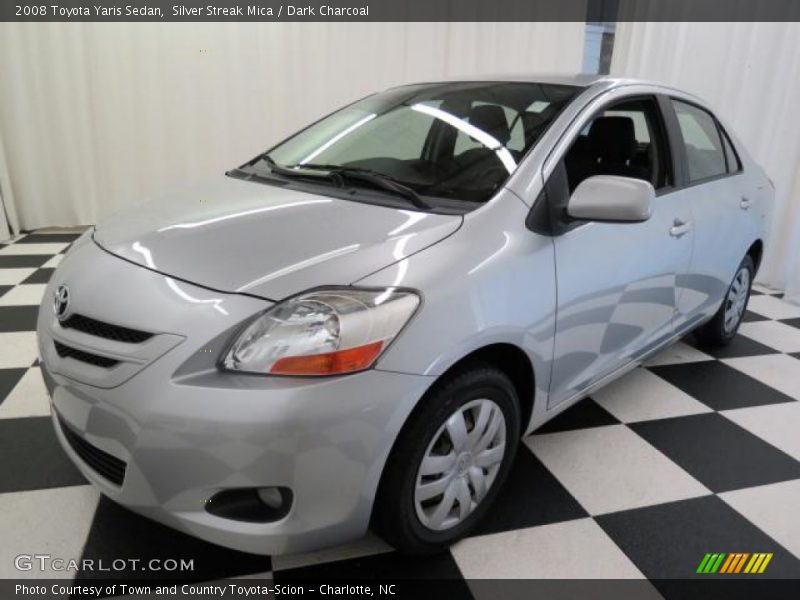 Silver Streak Mica / Dark Charcoal 2008 Toyota Yaris Sedan