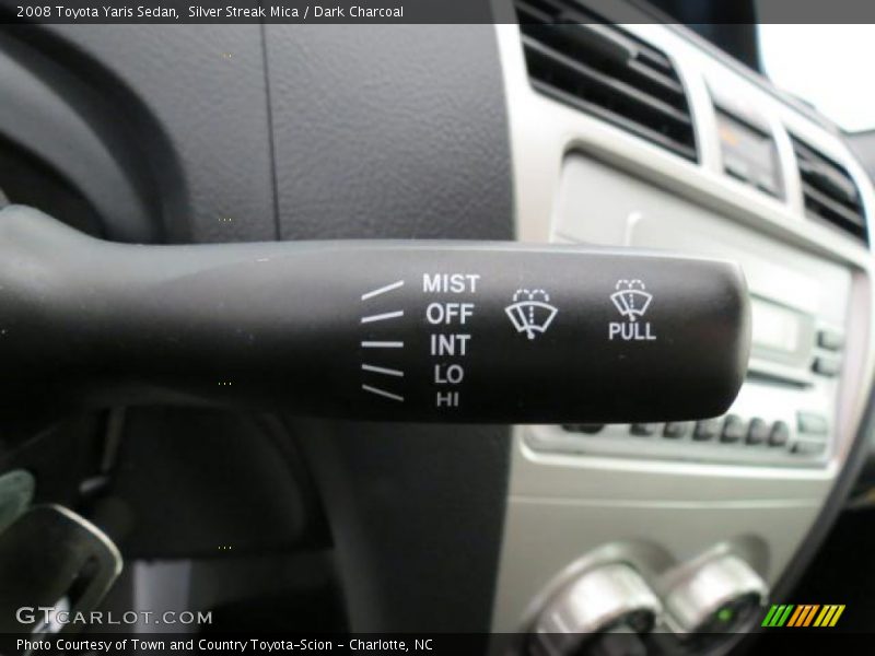 Silver Streak Mica / Dark Charcoal 2008 Toyota Yaris Sedan