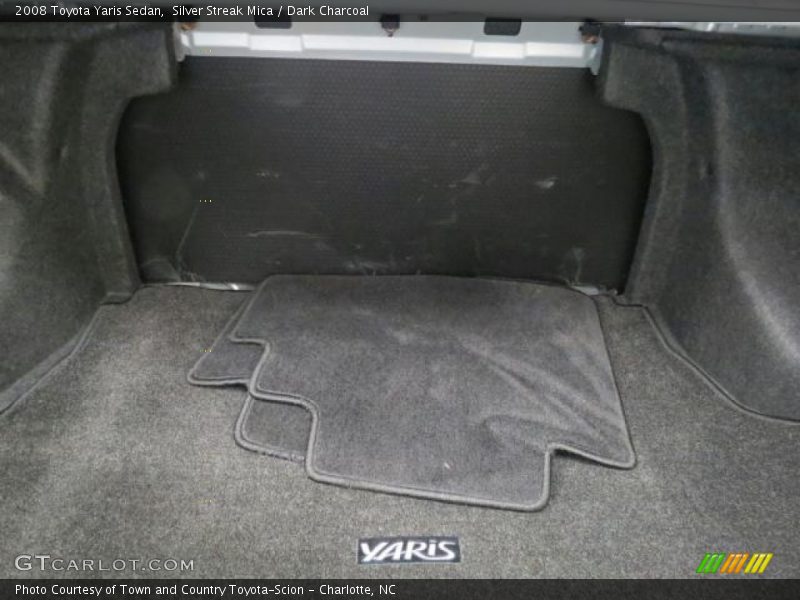 Silver Streak Mica / Dark Charcoal 2008 Toyota Yaris Sedan