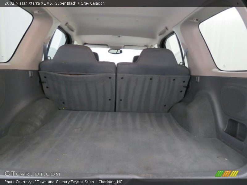 Super Black / Gray Celadon 2002 Nissan Xterra XE V6