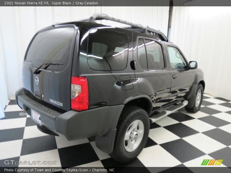 Super Black / Gray Celadon 2002 Nissan Xterra XE V6
