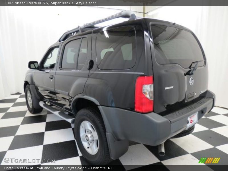 Super Black / Gray Celadon 2002 Nissan Xterra XE V6