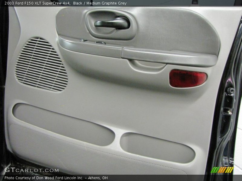 Black / Medium Graphite Grey 2003 Ford F150 XLT SuperCrew 4x4