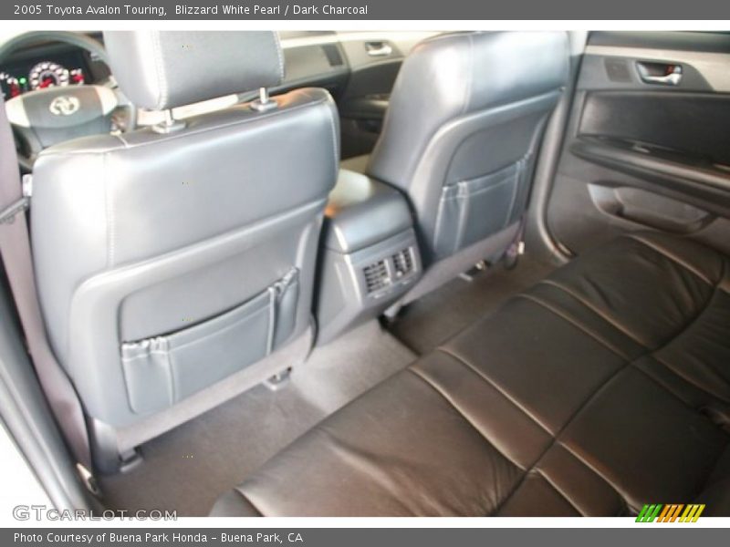 Blizzard White Pearl / Dark Charcoal 2005 Toyota Avalon Touring