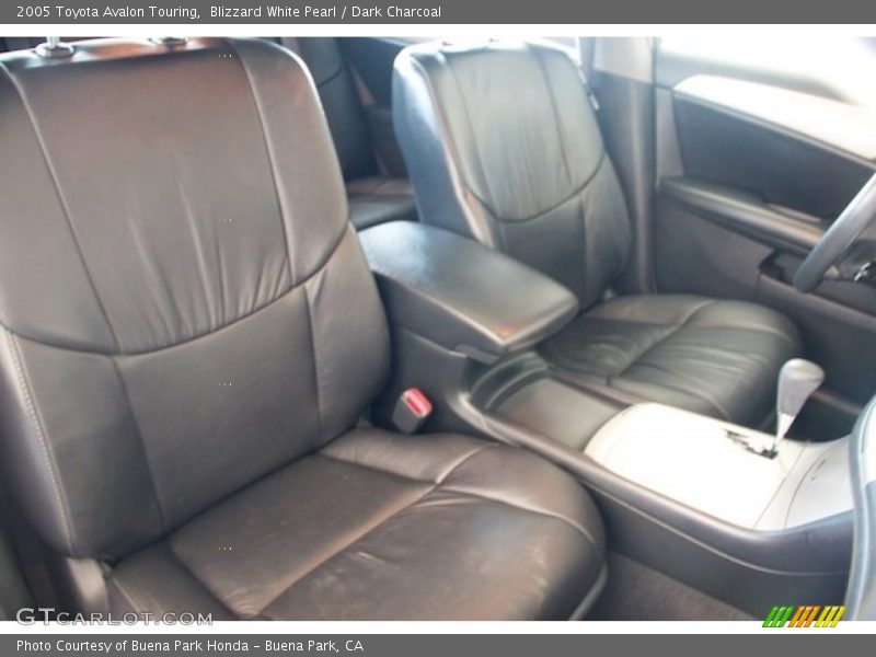Blizzard White Pearl / Dark Charcoal 2005 Toyota Avalon Touring