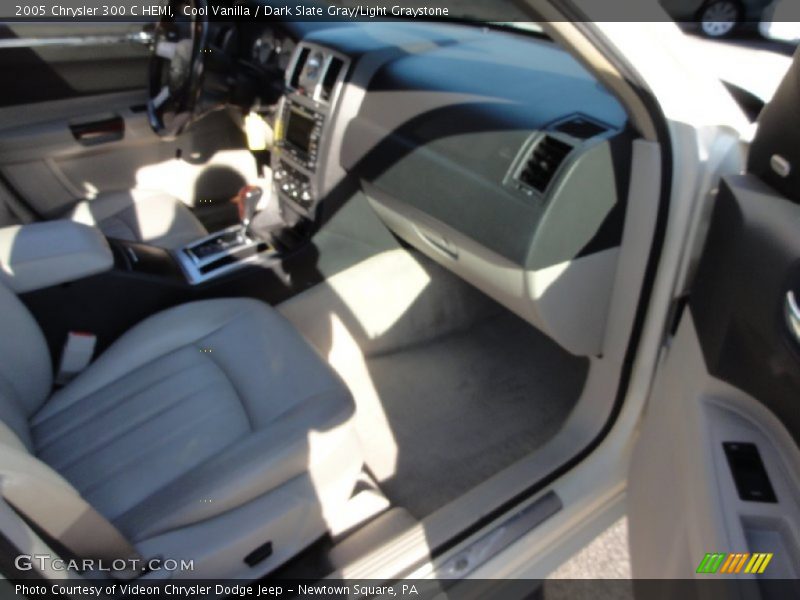 Cool Vanilla / Dark Slate Gray/Light Graystone 2005 Chrysler 300 C HEMI