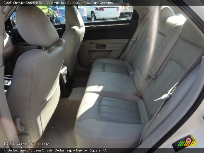 Cool Vanilla / Dark Slate Gray/Light Graystone 2005 Chrysler 300 C HEMI