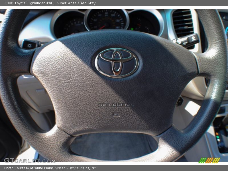 Super White / Ash Gray 2006 Toyota Highlander 4WD