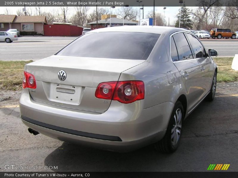 Wheat Beige Metallic / Pure Beige 2005 Volkswagen Jetta 2.5 Sedan