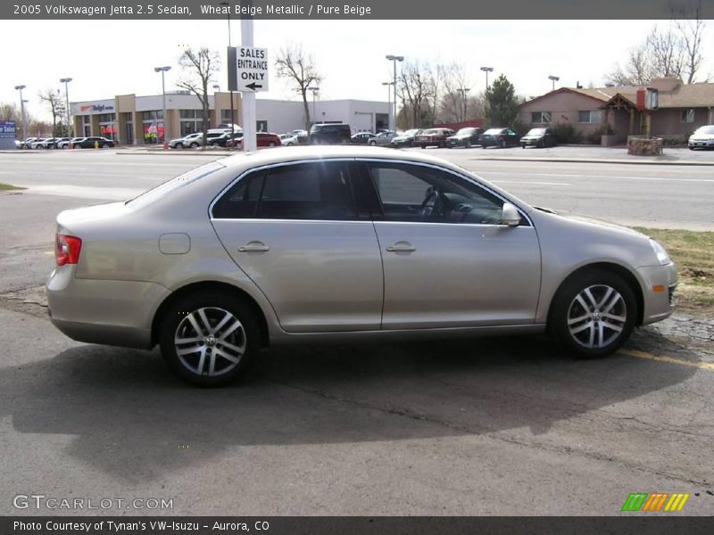 Wheat Beige Metallic / Pure Beige 2005 Volkswagen Jetta 2.5 Sedan
