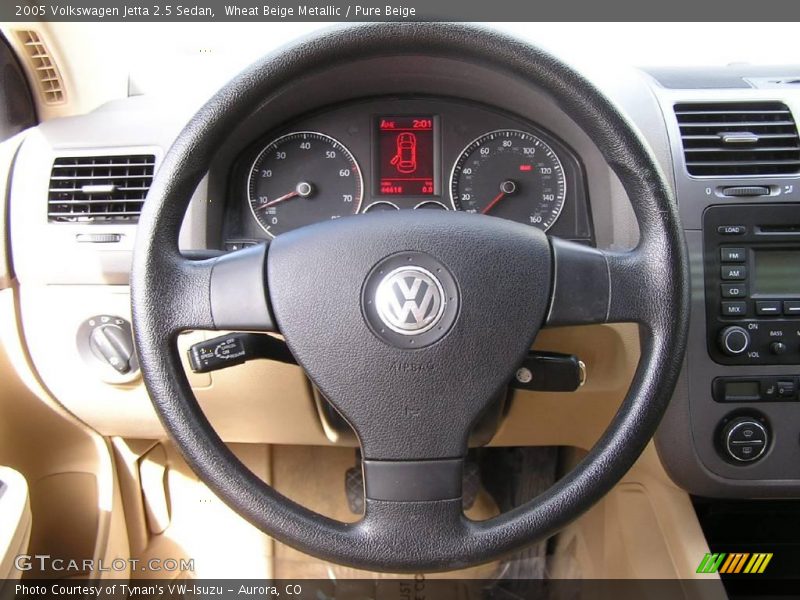 Wheat Beige Metallic / Pure Beige 2005 Volkswagen Jetta 2.5 Sedan