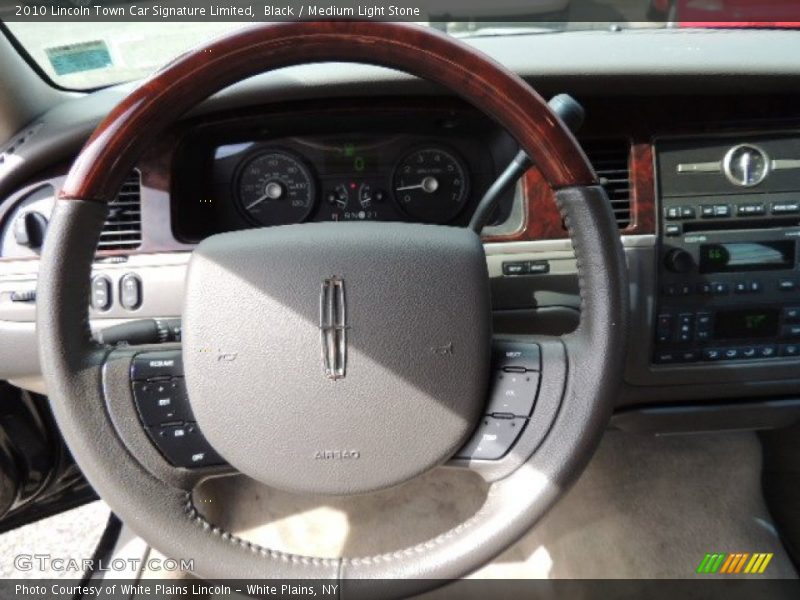 Black / Medium Light Stone 2010 Lincoln Town Car Signature Limited