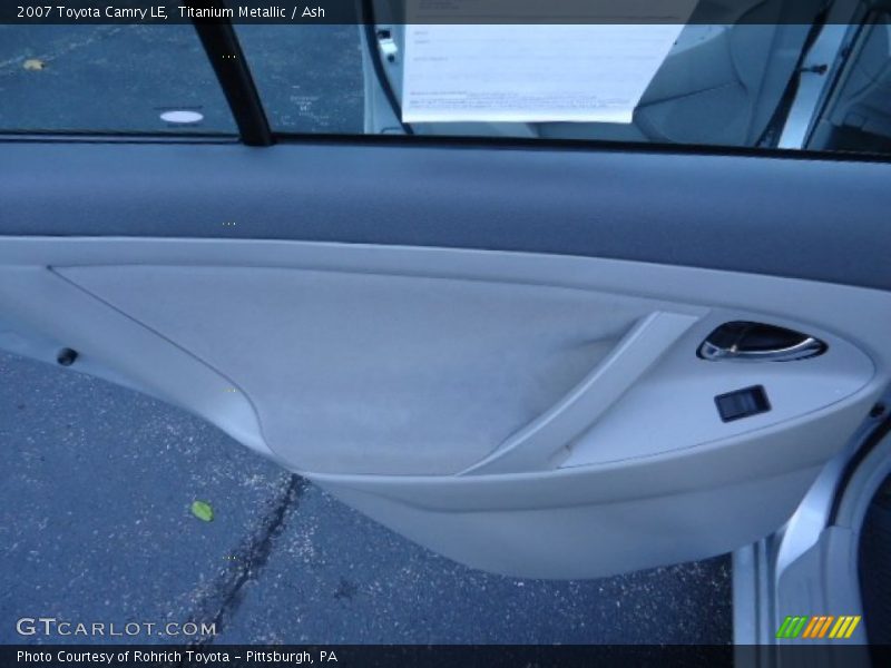 Titanium Metallic / Ash 2007 Toyota Camry LE