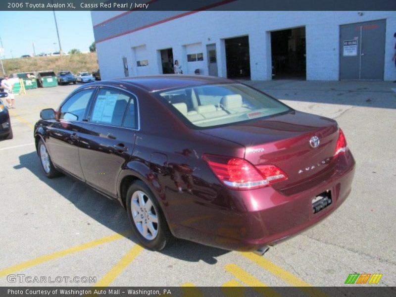Cassis Red Pearl / Ivory 2006 Toyota Avalon XL