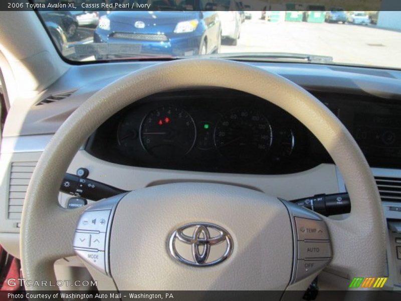 Cassis Red Pearl / Ivory 2006 Toyota Avalon XL