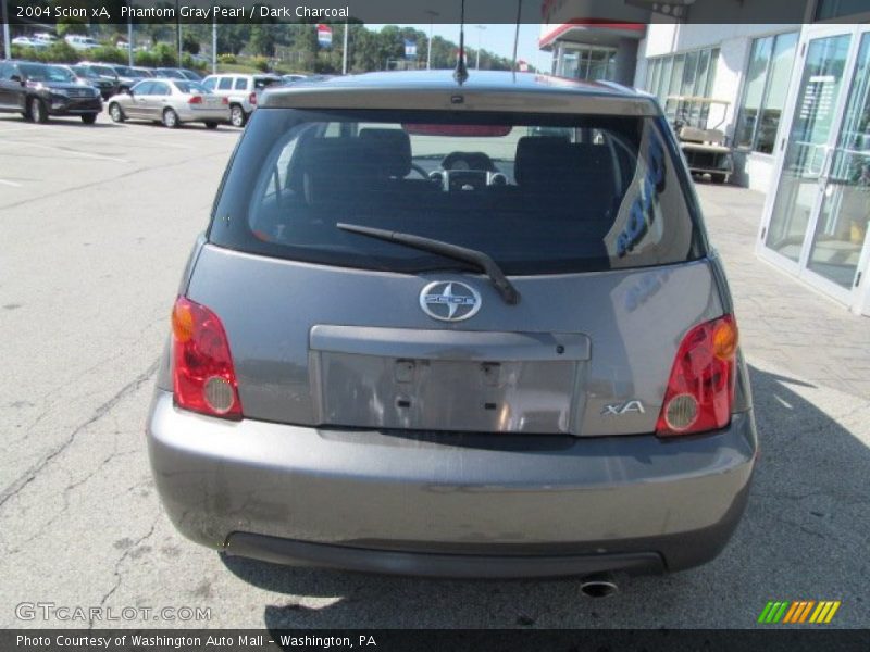 Phantom Gray Pearl / Dark Charcoal 2004 Scion xA