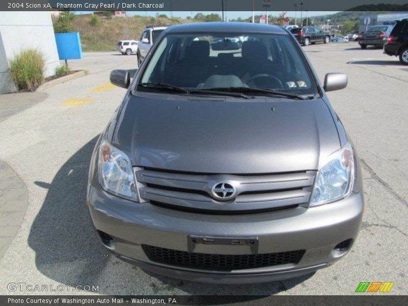 Phantom Gray Pearl / Dark Charcoal 2004 Scion xA