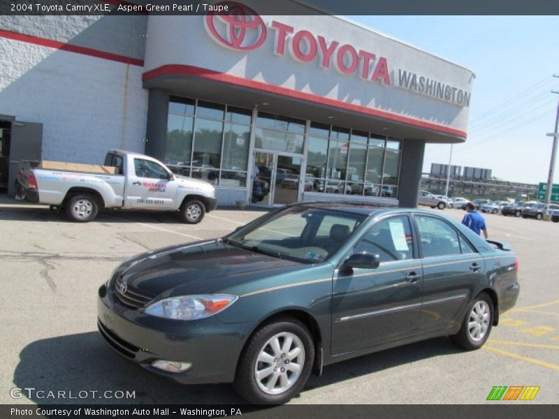 Aspen Green Pearl / Taupe 2004 Toyota Camry XLE