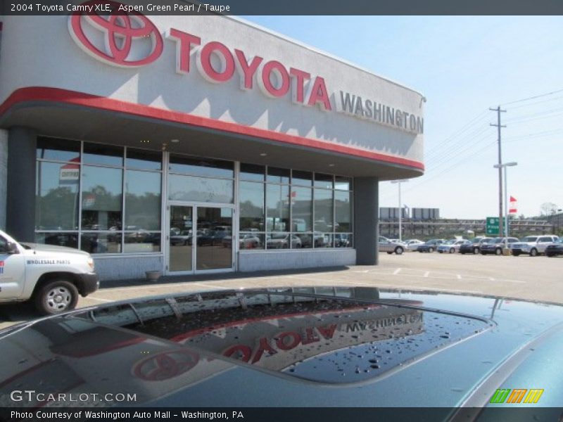 Aspen Green Pearl / Taupe 2004 Toyota Camry XLE