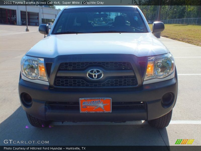 Super White / Graphite Gray 2011 Toyota Tacoma Access Cab 4x4