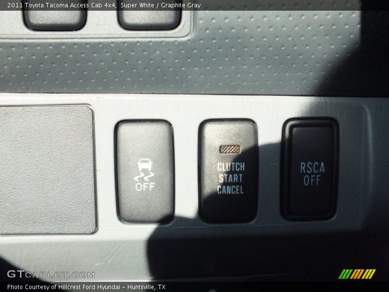 Super White / Graphite Gray 2011 Toyota Tacoma Access Cab 4x4