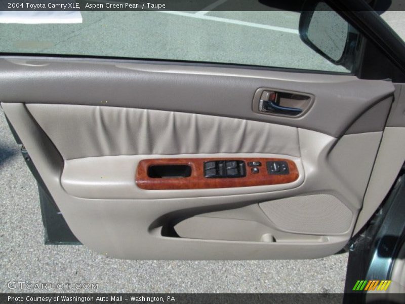 Aspen Green Pearl / Taupe 2004 Toyota Camry XLE