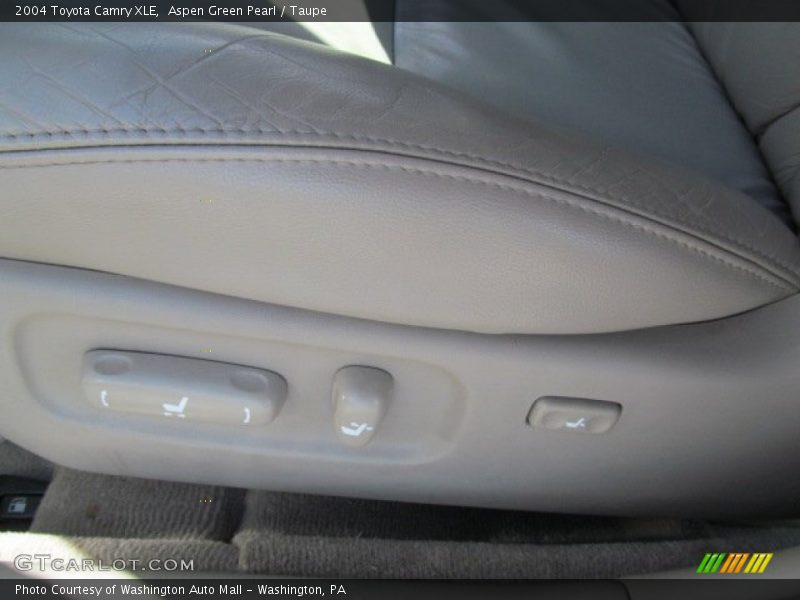 Aspen Green Pearl / Taupe 2004 Toyota Camry XLE
